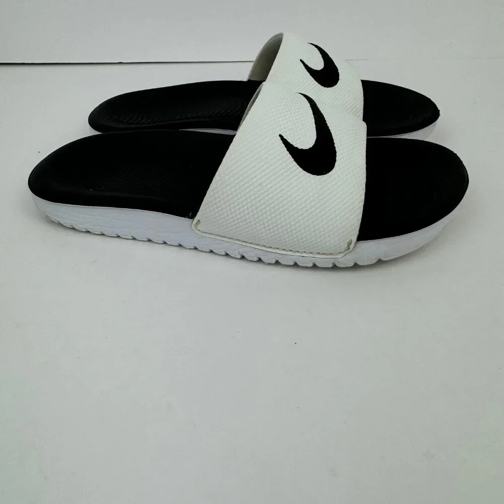 Nike 12 black slides